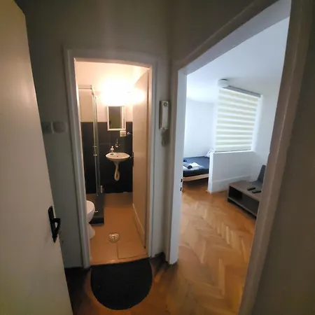 Ferienwohnung Zvezdara Belgrad Exterior foto